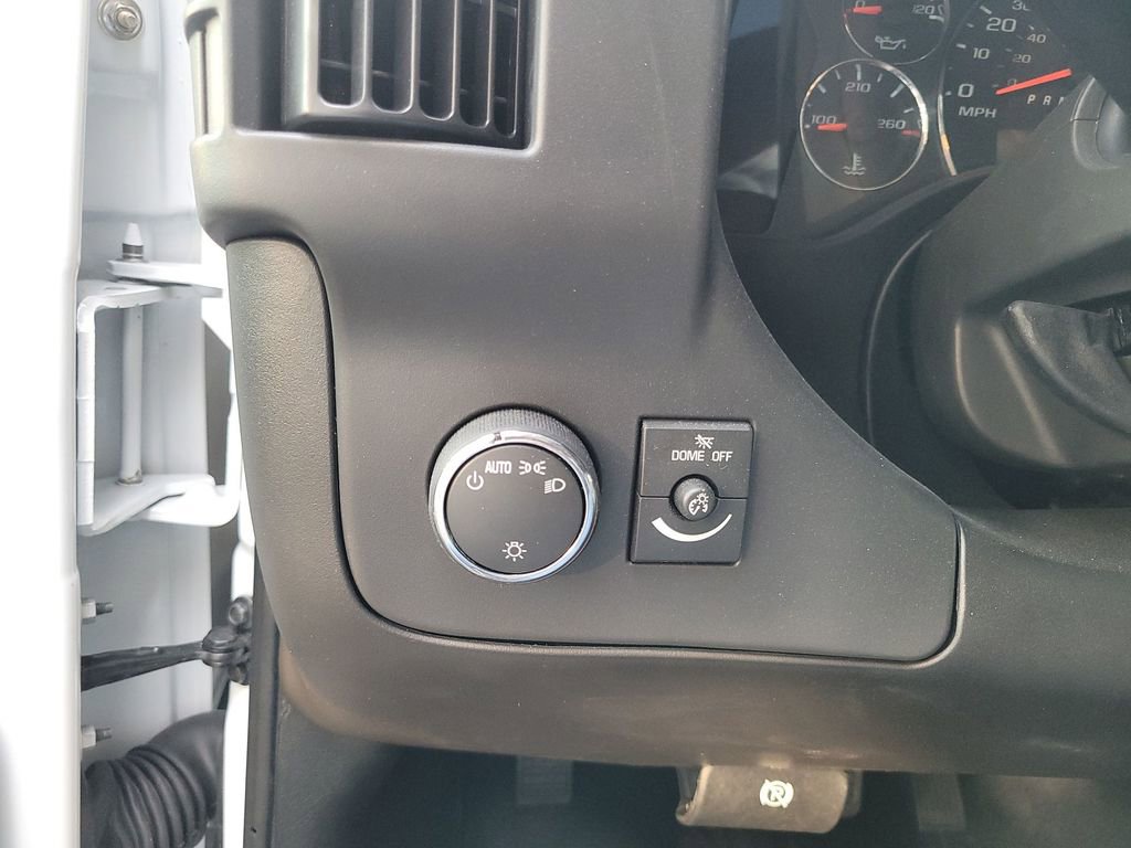 New 2025 Chevrolet Express 3500 w/ Power Convenience Package image 7