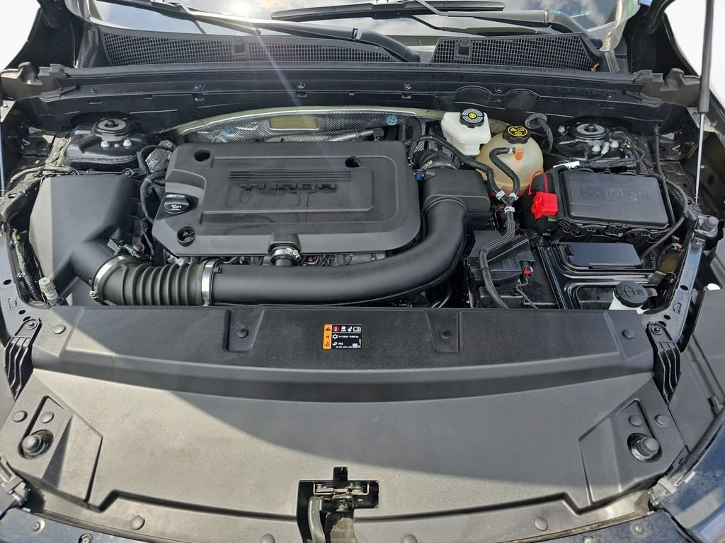 Used 2023 Buick Envision Essence AWD/4WD image 29