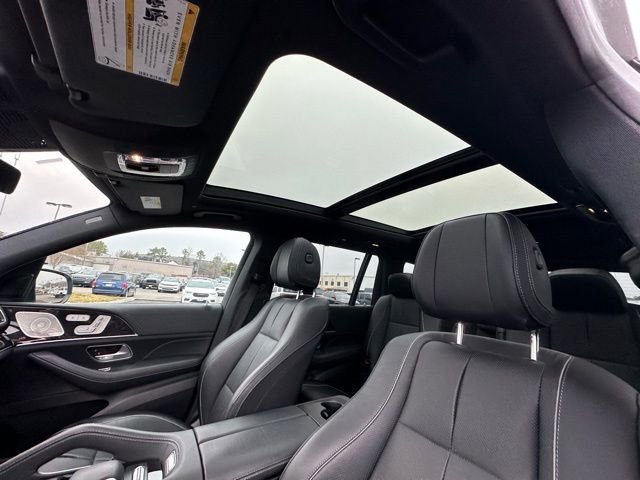 Used 2022 Mercedes-Benz GLS 580 4MATIC image 24