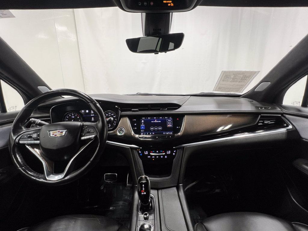 Used 2020 Cadillac XT6 Sport w/ Platinum Package AWD/4WD image 22
