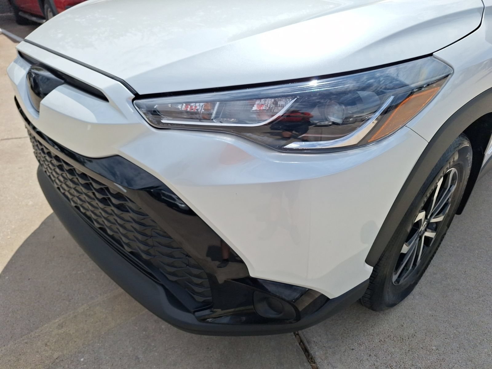 Used 2024 Toyota Corolla Cross AWD Hybrid image 10