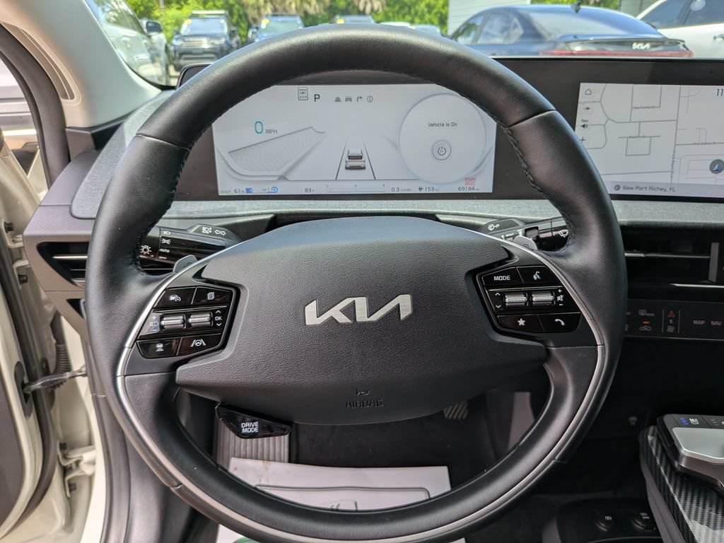 Certified 2022 Kia EV6 Wind w/ Wind Technology Package AWD/4WD image 30