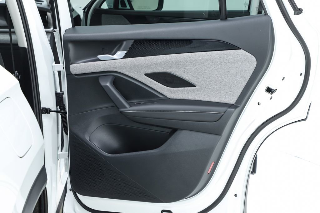 New 2026 Volkswagen Tiguan S image 30