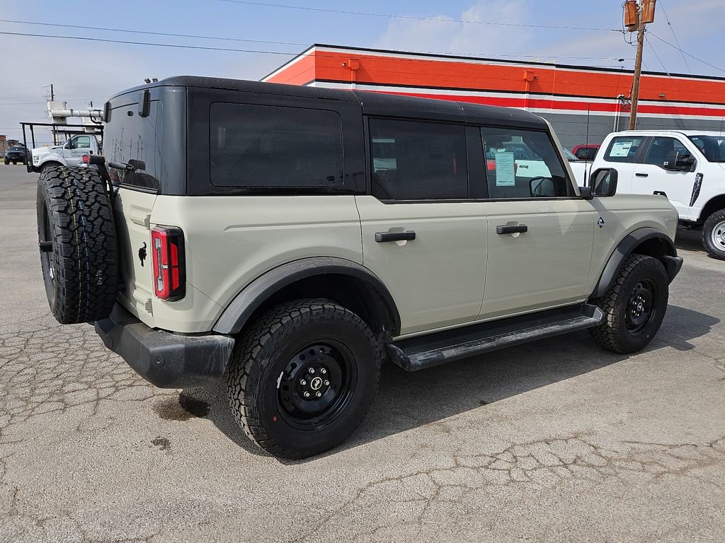 New 2026 Ford Bronco Outer Banks image 13