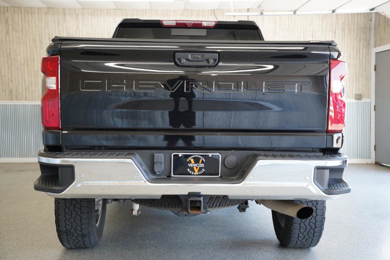 Used 2023 Chevrolet Silverado 2500 LTZ w/ LTZ Plus Package AWD/4WD image 9