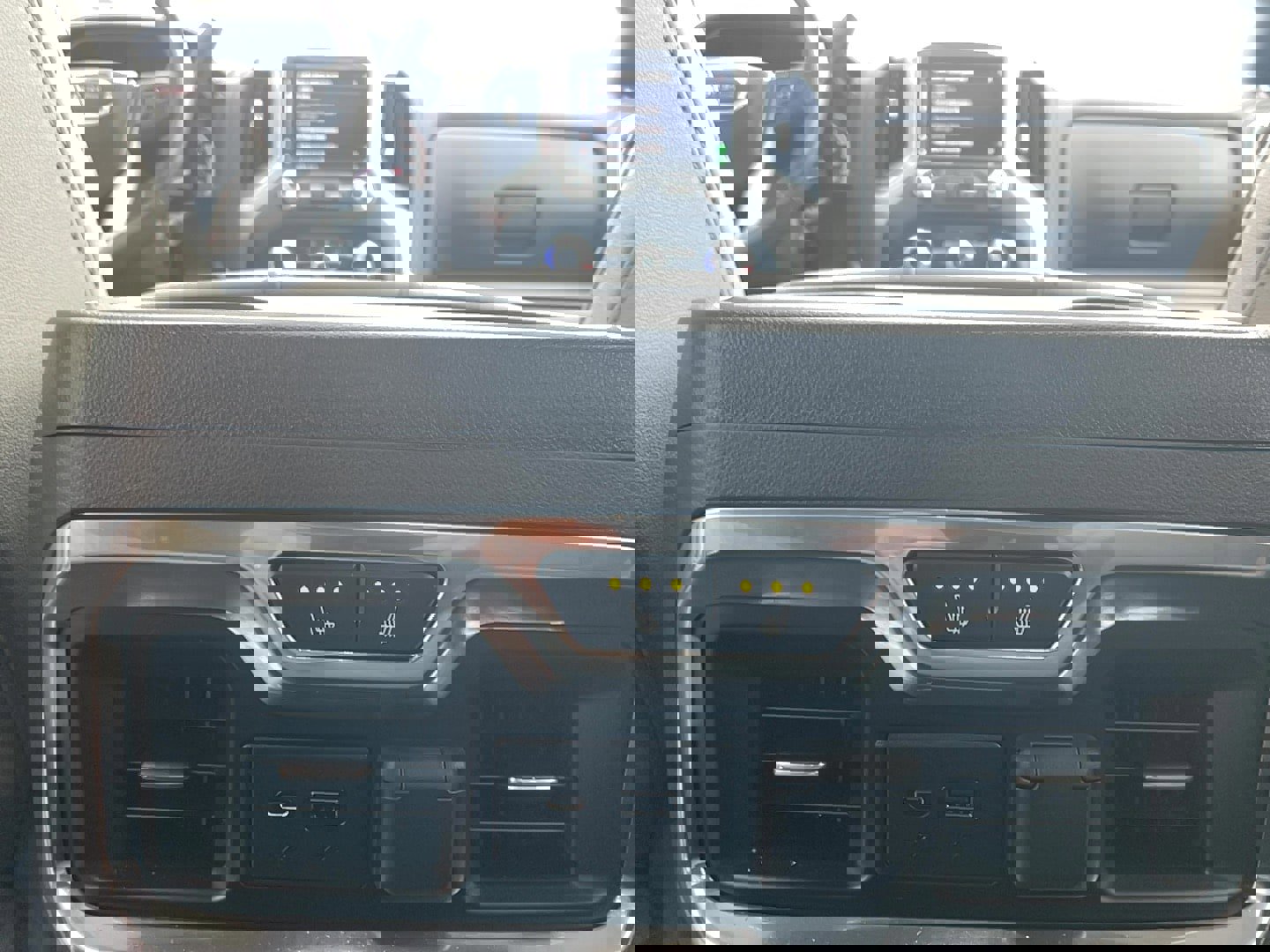 Used 2021 GMC Sierra 1500 SLT w/ SLT Premium Plus Package image 11