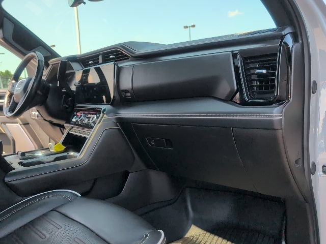 Used 2025 GMC Sierra 2500 AT4X w/ AT4X AEV Edition AWD/4WD image 61