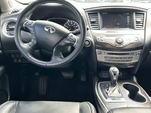Used 2020 INFINITI QX60 Luxe w/ Essential Package FWD image 25