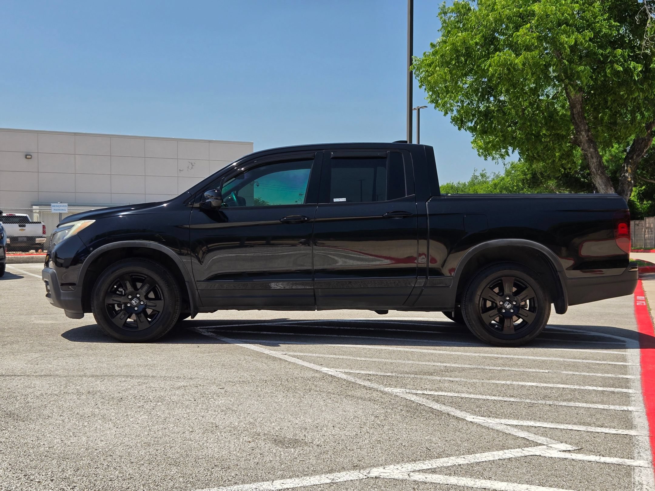 Used 2017 Honda Ridgeline Black Edition image 6