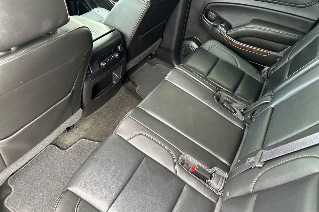 Used 2017 Chevrolet Suburban LT AWD/4WD image 12