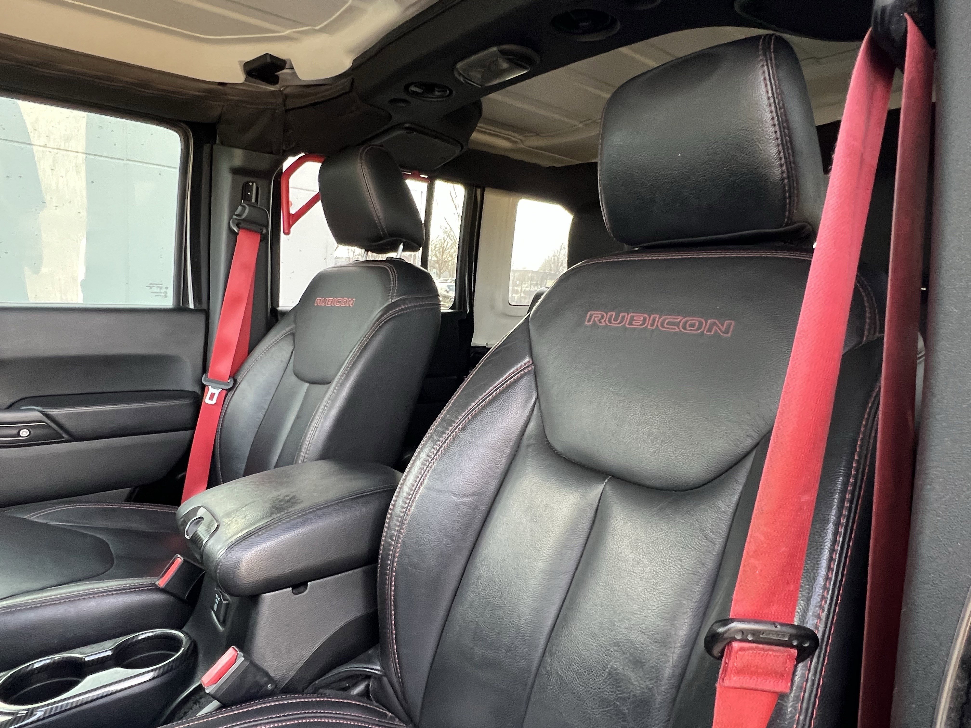 Used 2018 Jeep Wrangler Unlimited Rubicon image 16