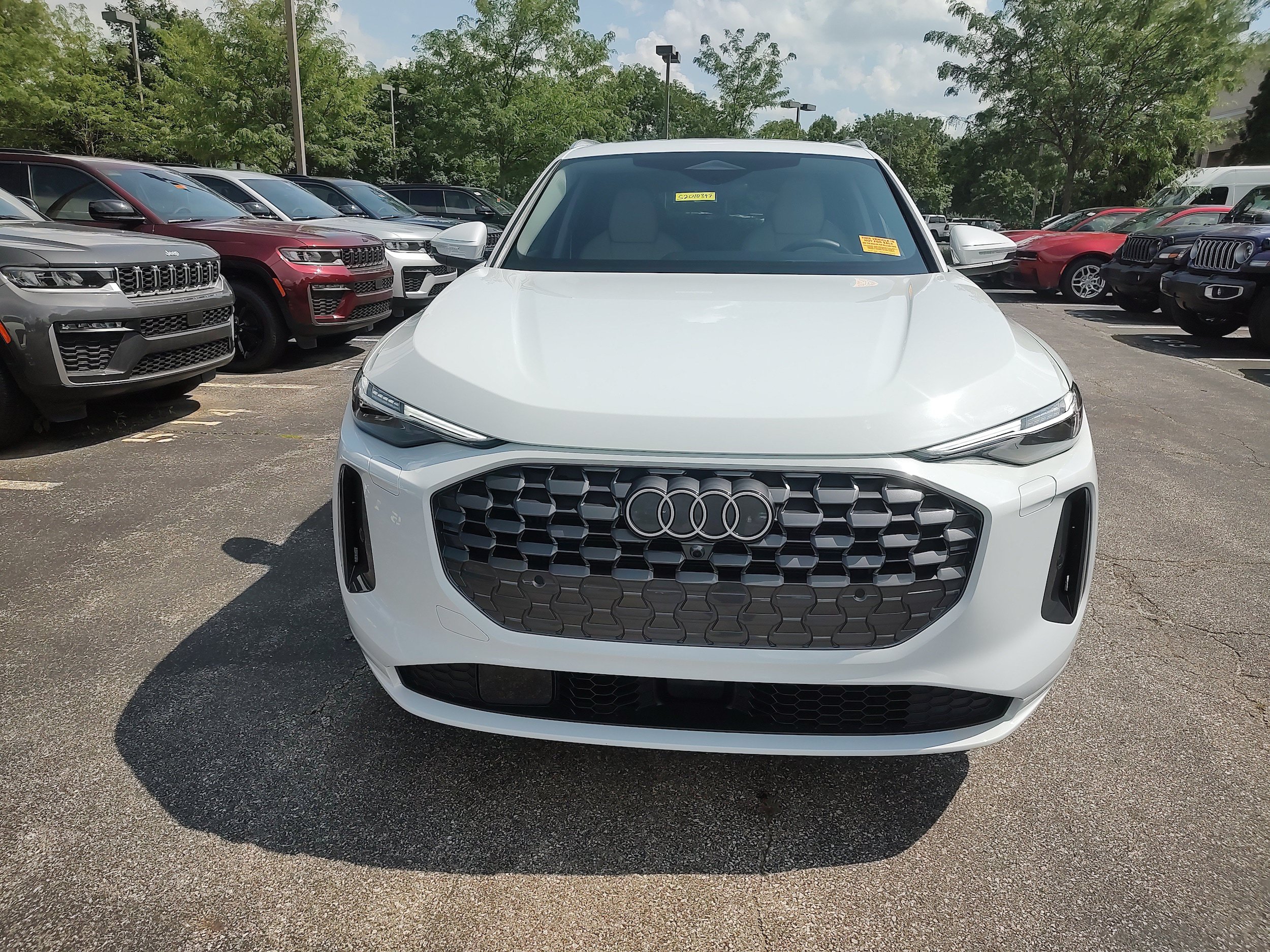 Used 2025 Audi Q5 Prestige AWD/4WD image 2