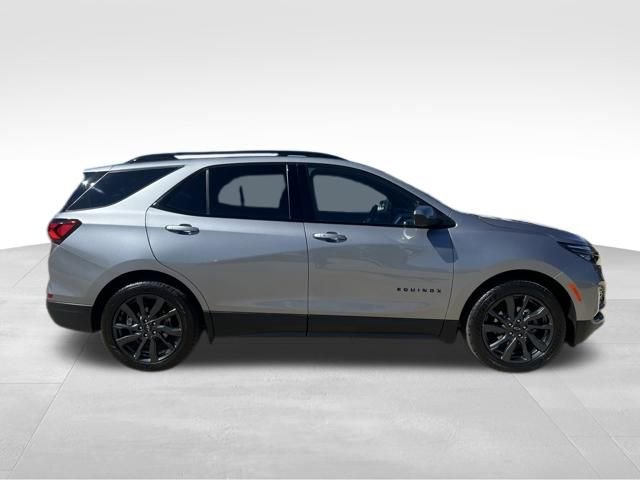 Used 2023 Chevrolet Equinox RS FWD image 7