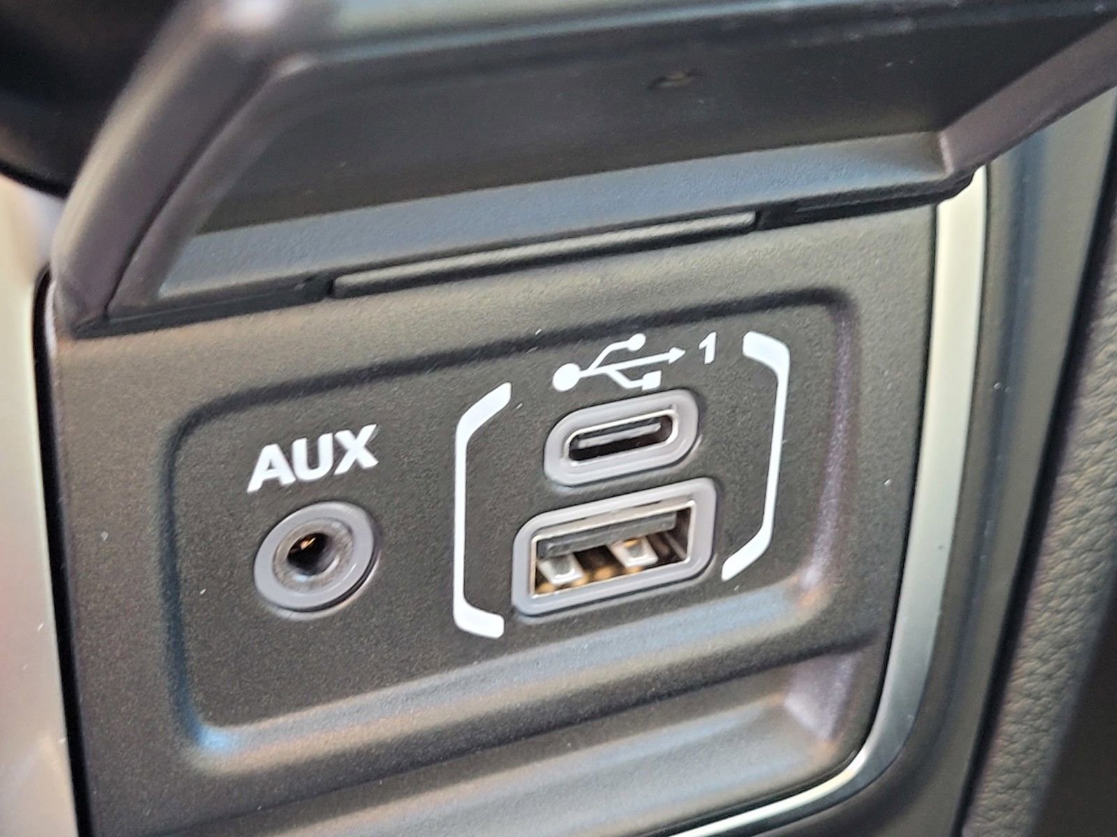 New 2026 Jeep Gladiator Sport image 24