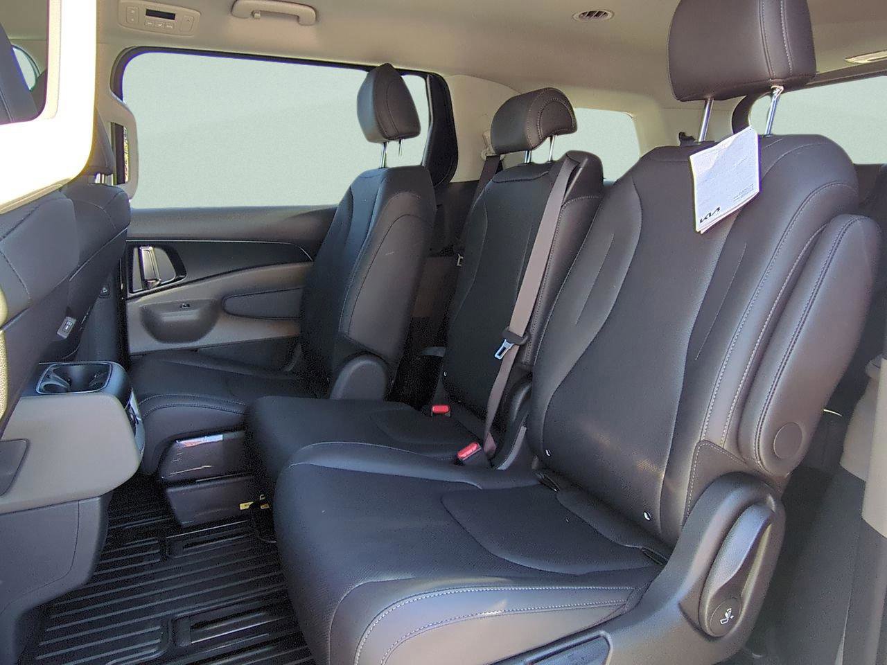 New 2026 Kia Carnival image 12