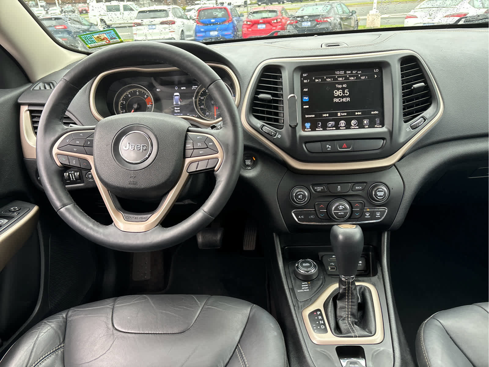 Used 2018 Jeep Cherokee Limited AWD/4WD image 19