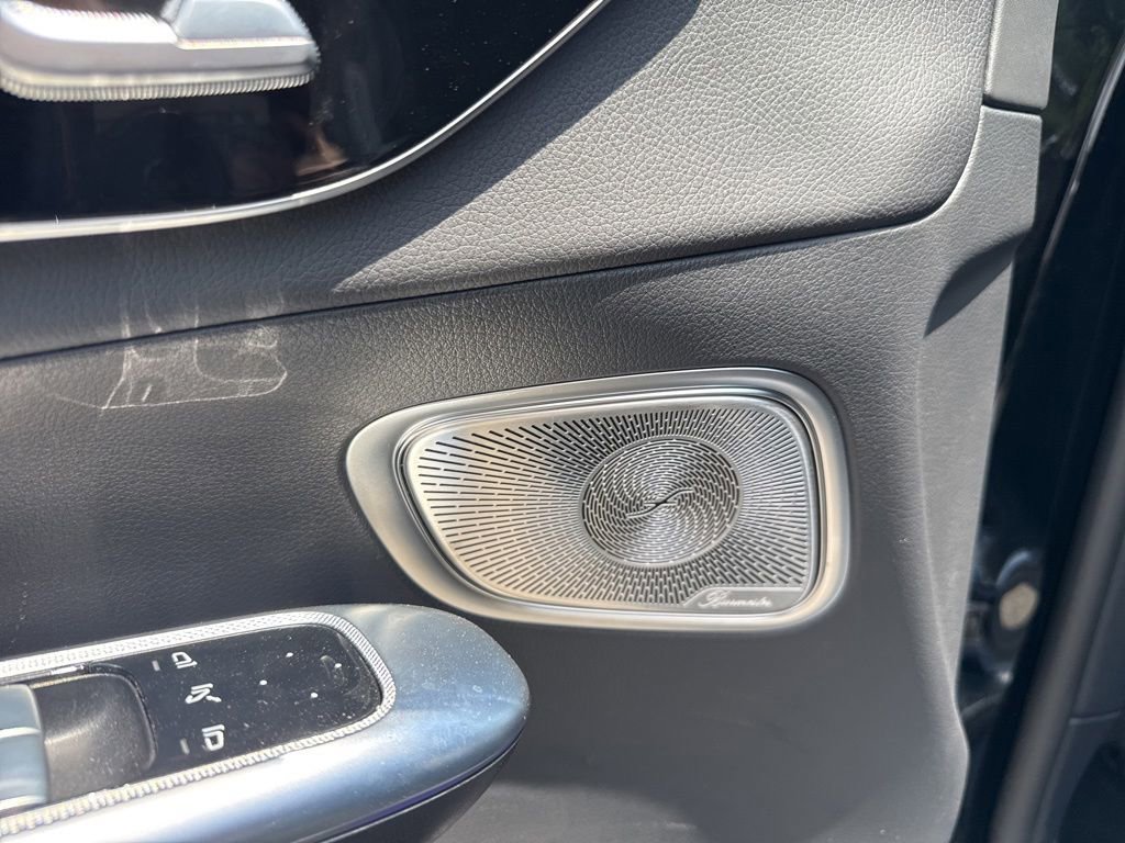 Used 2023 Mercedes-Benz GLC 300 w/ Exclusive Trim Package image 12