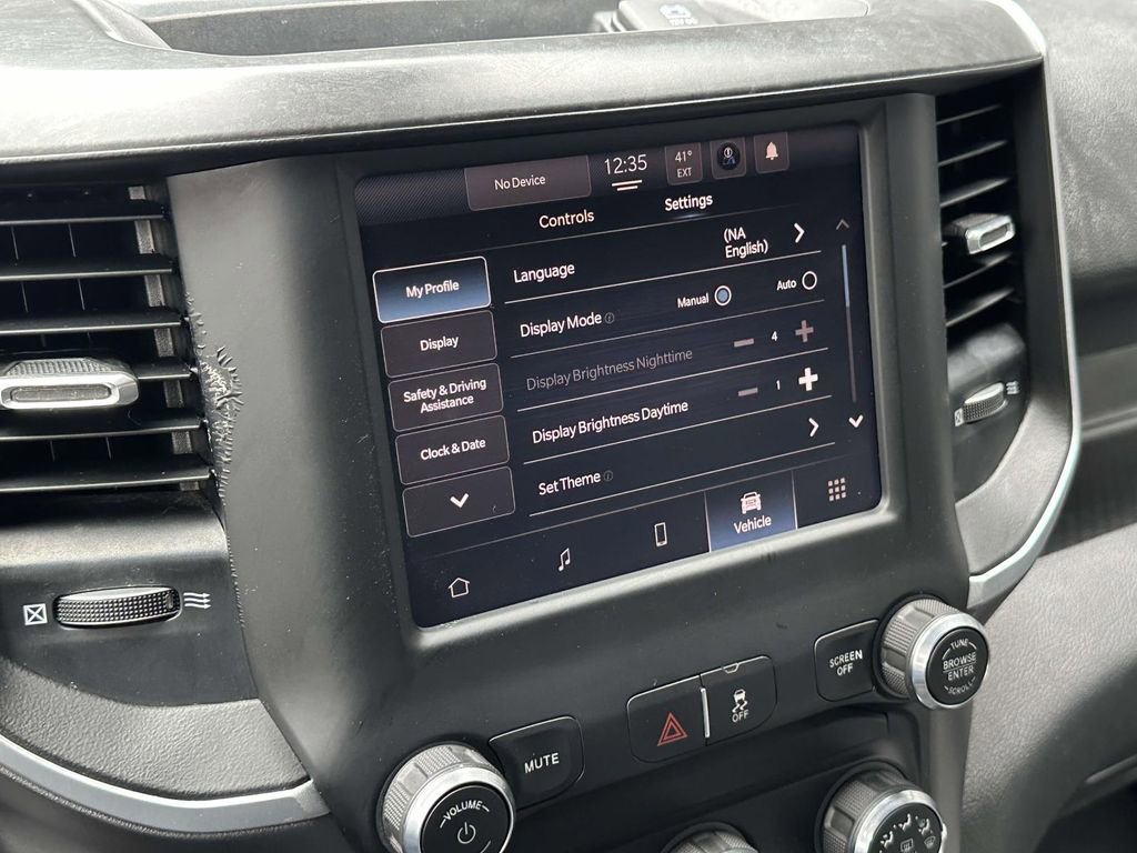 Used 2022 RAM 2500 Big Horn image 30