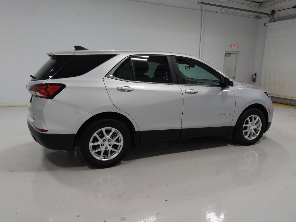 Used 2022 Chevrolet Equinox LT FWD image 10