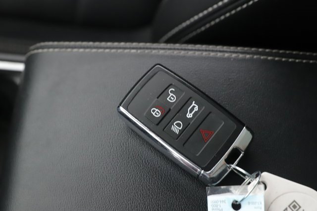 Used 2021 Jaguar E-PACE 300 Sport image 21