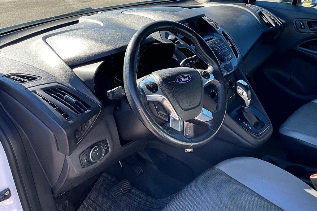 Used 2015 Ford Transit Connect XL FWD image 12