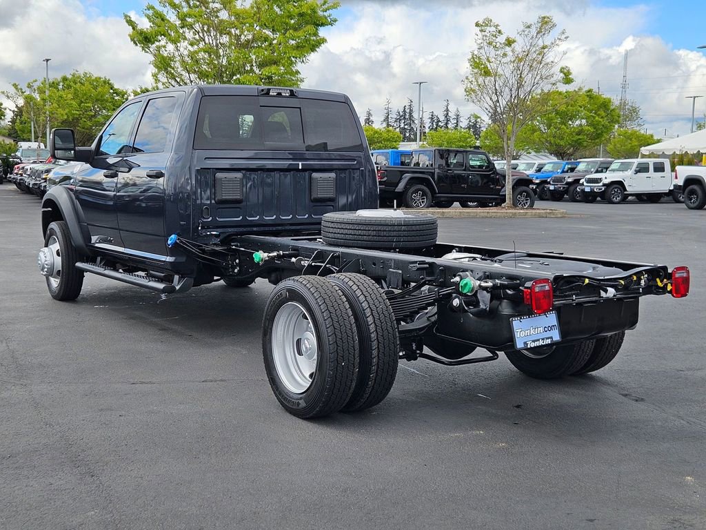 New 2026 RAM 5500 Tradesman AWD/4WD image 4