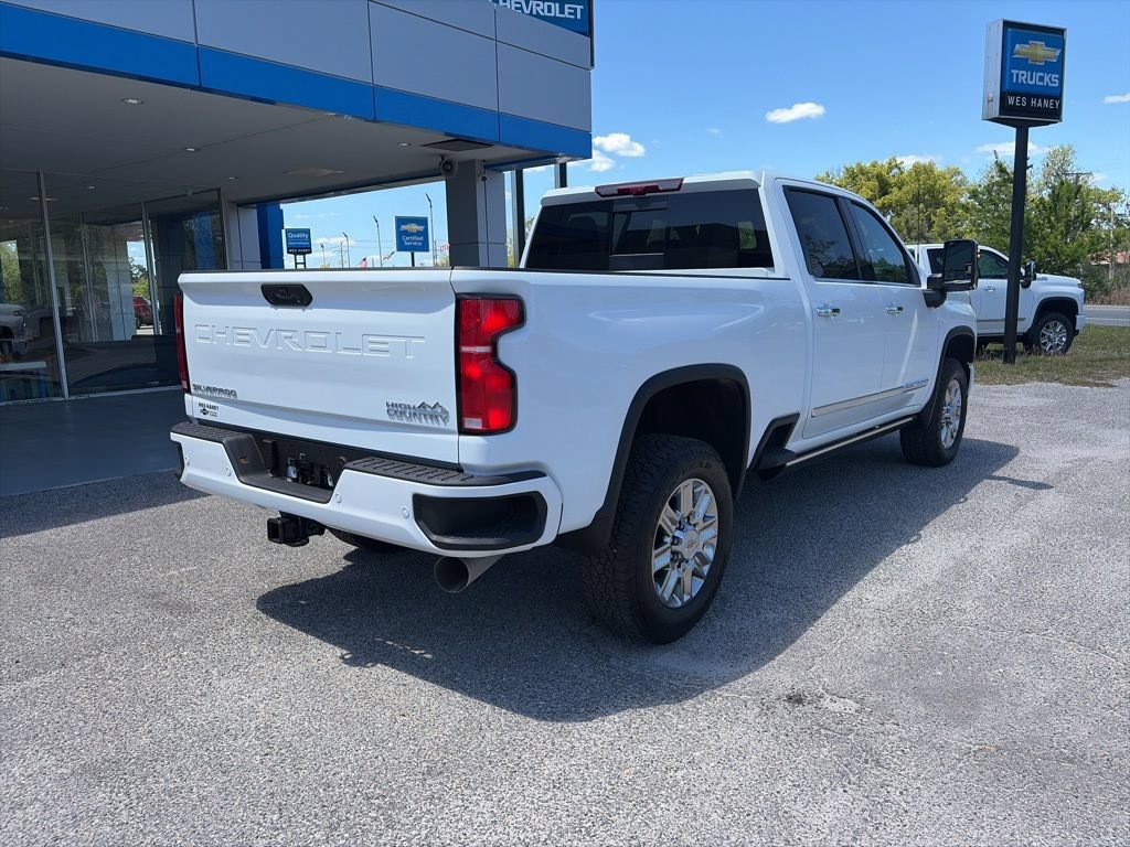 New 2026 Chevrolet Silverado 3500 High Country w/ High Country Premium Package AWD/4WD image 6