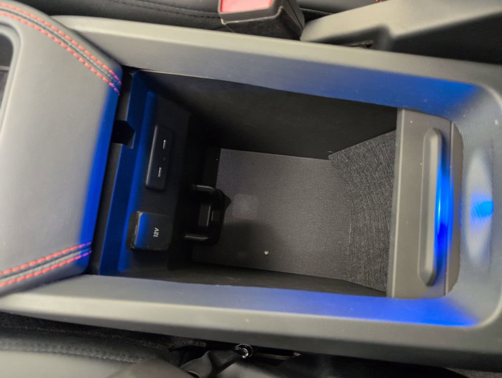 Used 2025 Ford Mustang Mach-E Premium w/ Sport Appearance Package AWD/4WD image 40