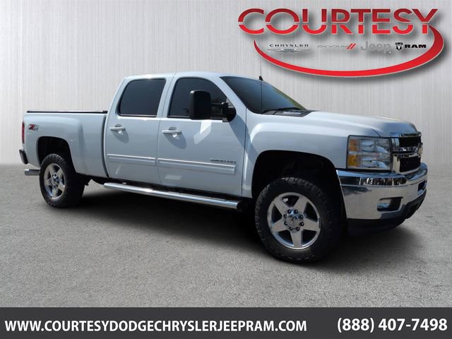Used 2013 Chevrolet Silverado 2500 LTZ w/ LTZ Plus Package AWD/4WD image 1