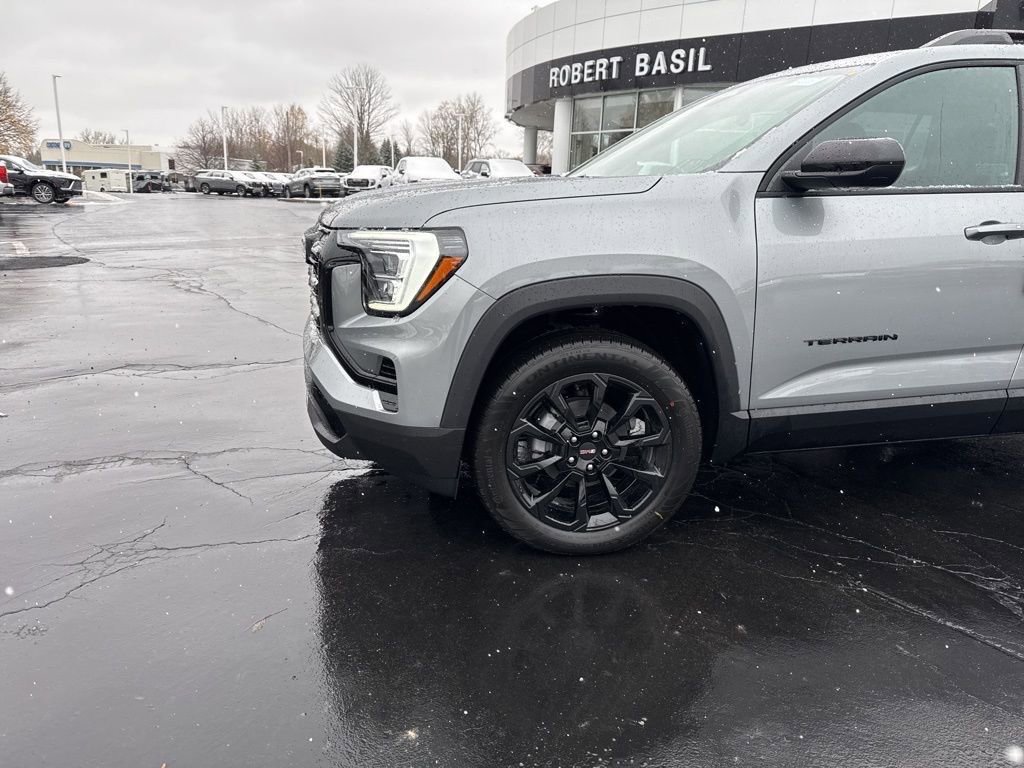 New 2026 GMC Terrain Elevation w/ Black Edition image 5