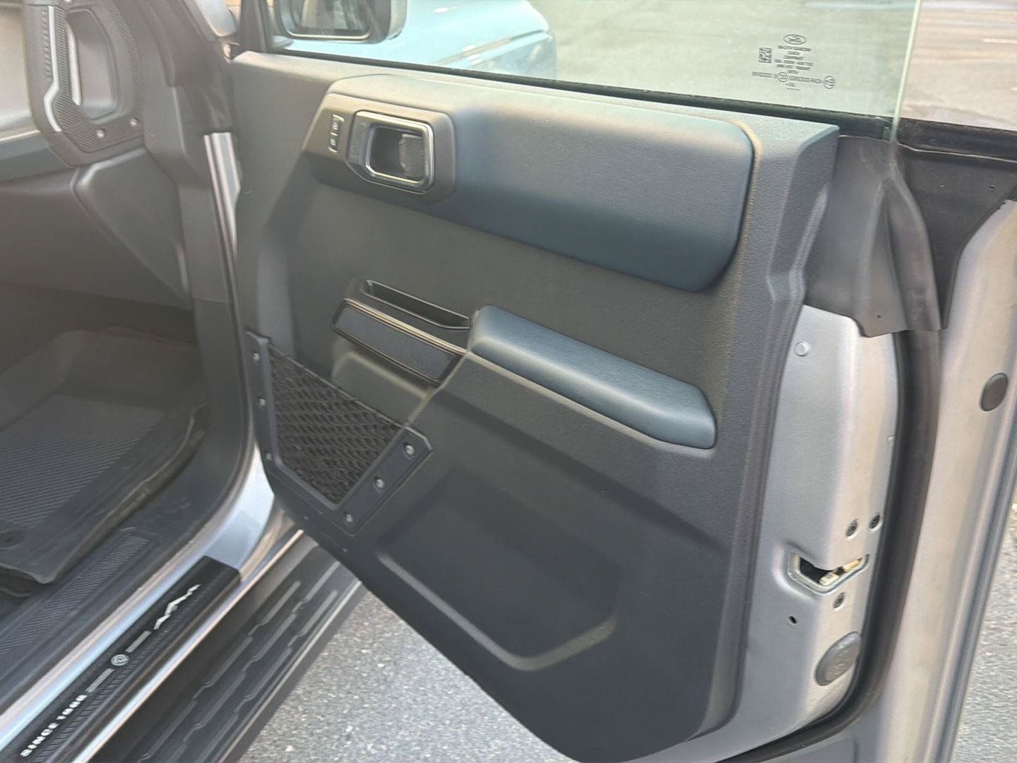 Used 2024 Ford Bronco Outer Banks AWD/4WD image 14