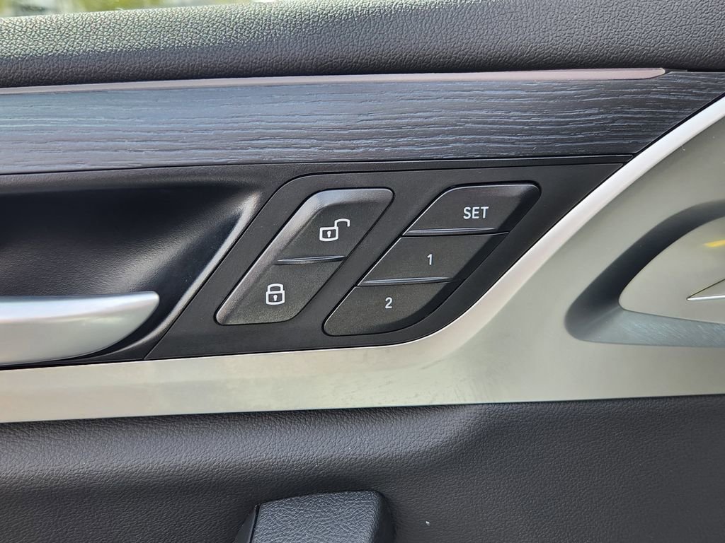 Used 2024 BMW X3 xDrive30i w/ Convenience Package w/ZPA image 27