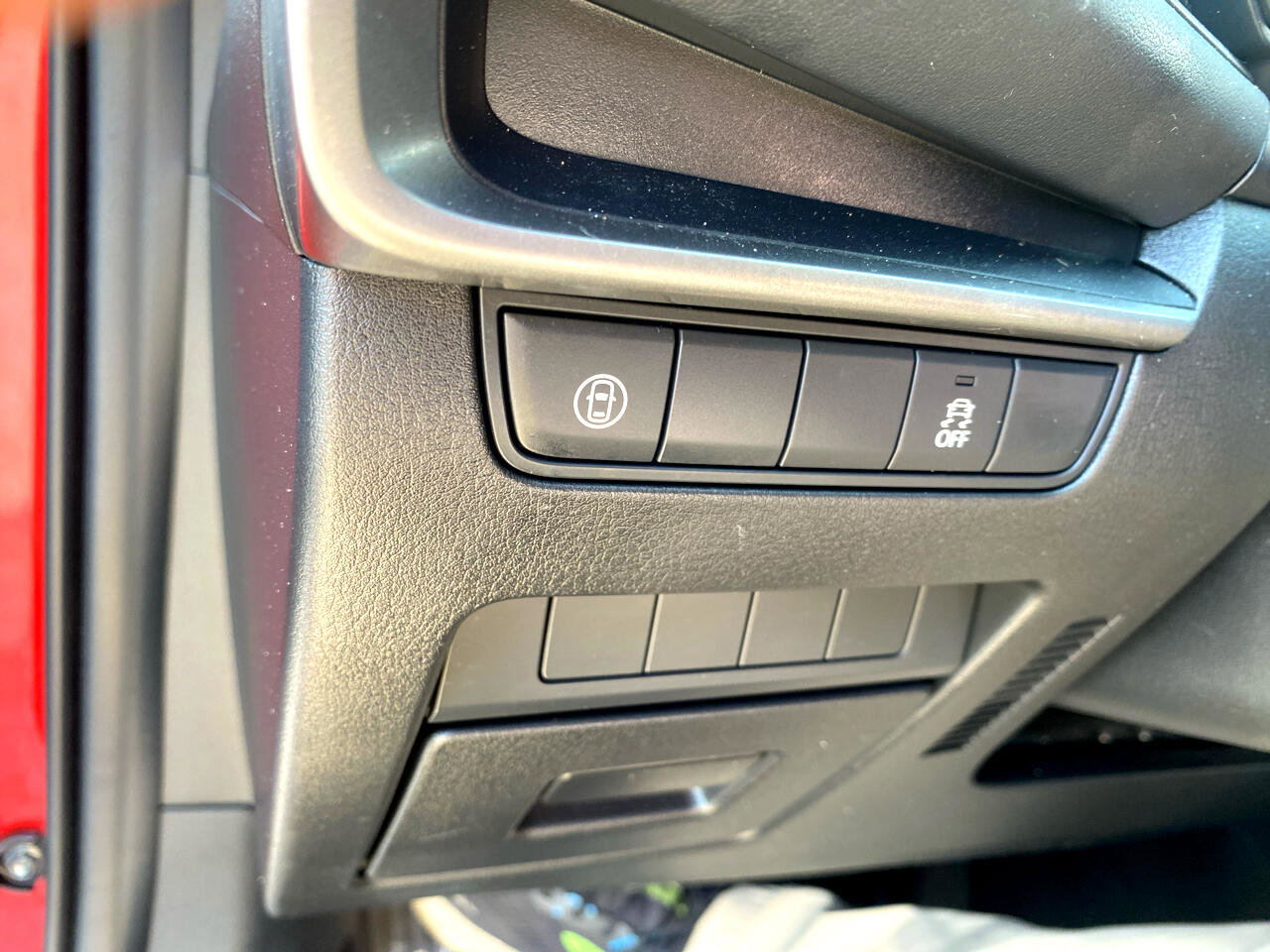 Used 2020 MAZDA MAZDA3 Hatchback image 10