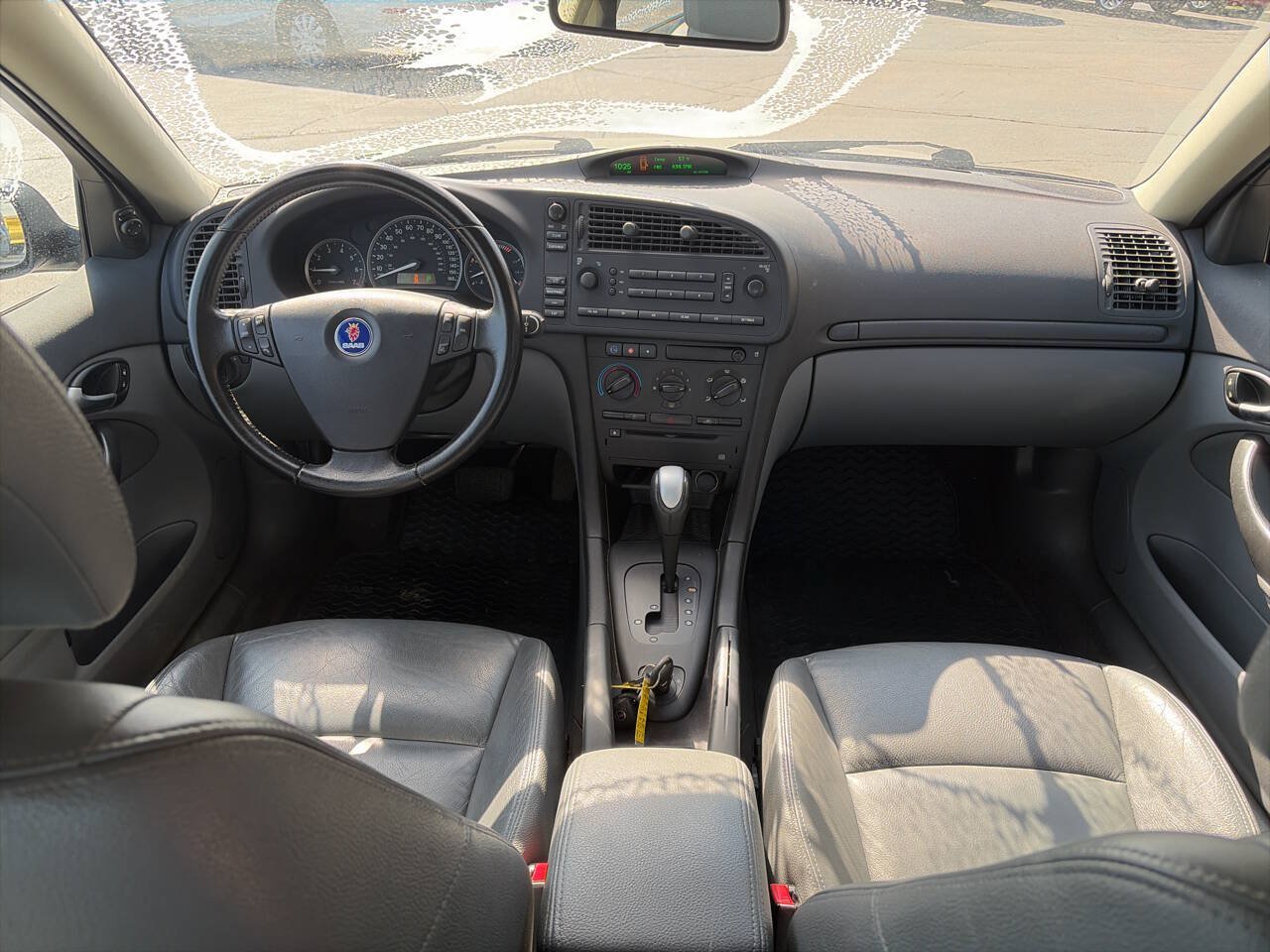 Used 2005 Saab 9-3 Linear FWD image 4