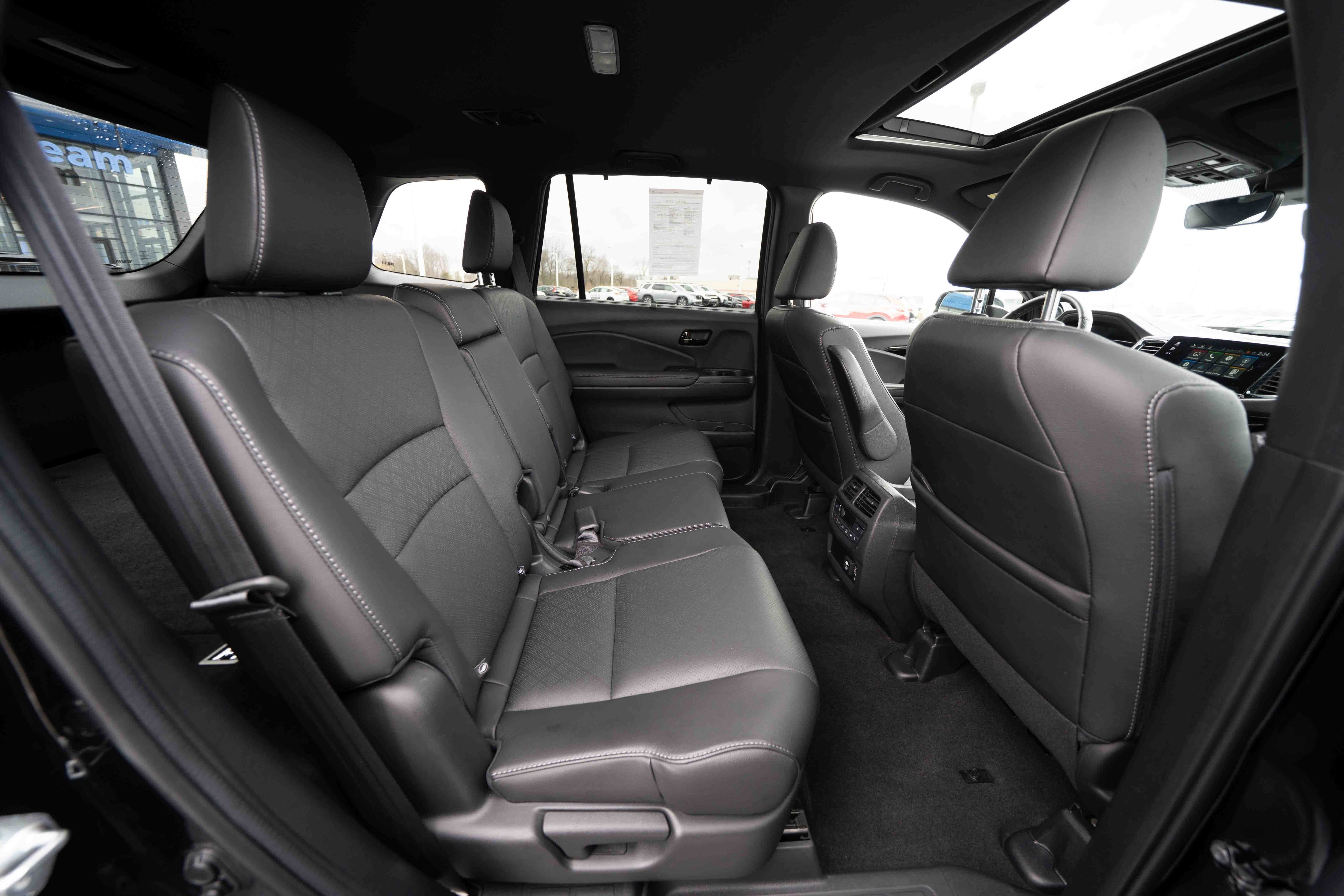 Used 2022 Honda Passport Elite image 25