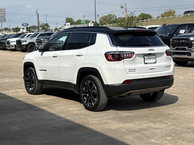 Used 2023 Jeep Compass Limited AWD/4WD image 5