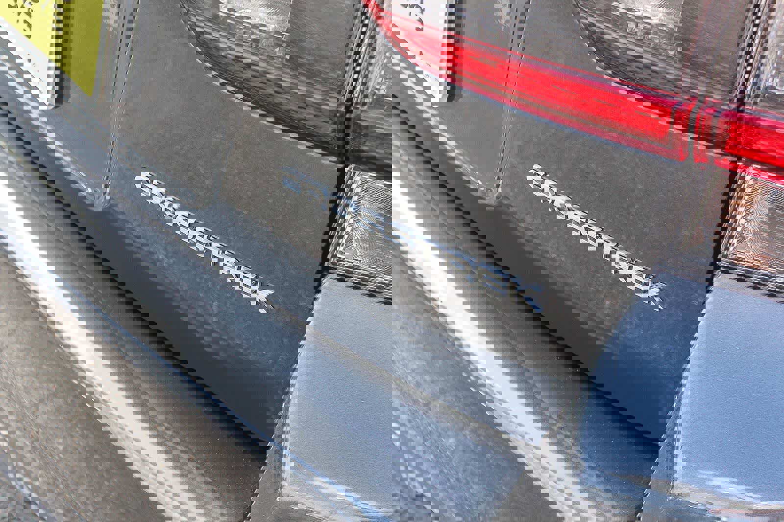 Used 2023 Subaru Crosstrek 2.0i Premium AWD/4WD image 12