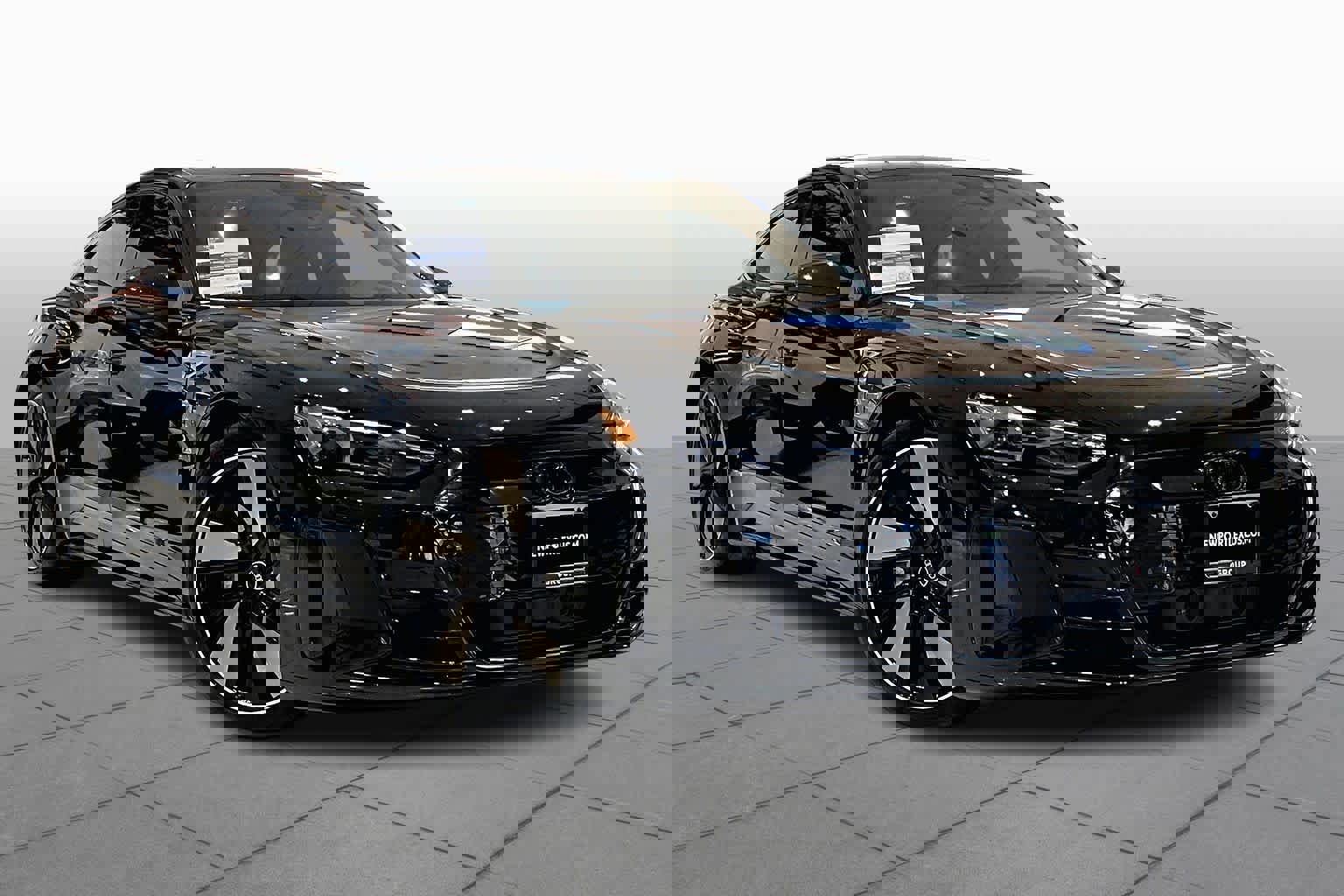 Used 2022 Audi RS e-tron GT w/ Carbon Performance Package image 2