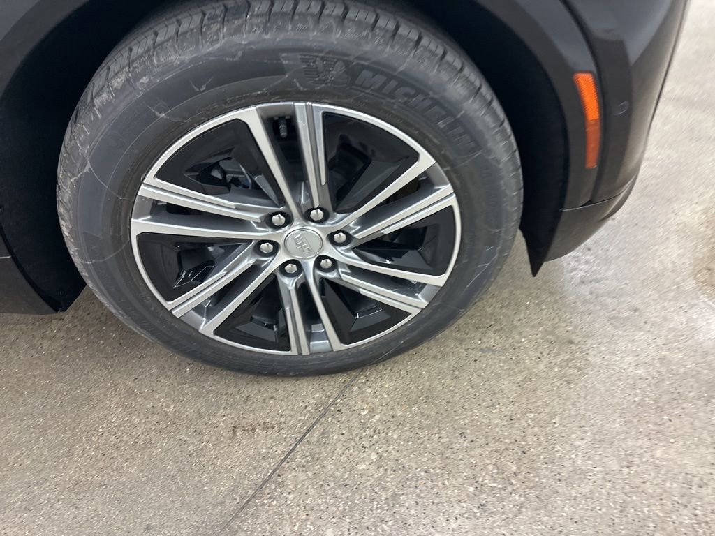 New 2026 Cadillac Lyriq Luxury image 13