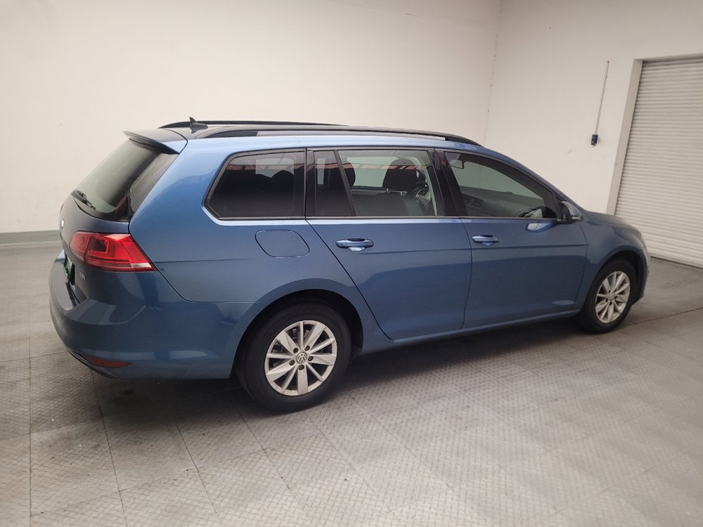 Used 2016 Volkswagen Golf S FWD image 10