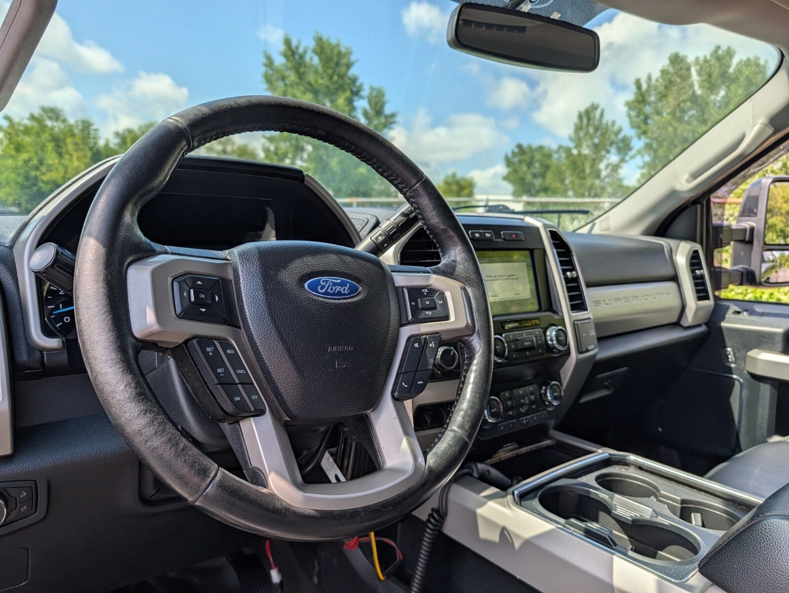 Used 2019 Ford F350 Lariat AWD/4WD image 26