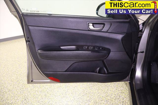 Used 2018 Kia Optima LX FWD image 29