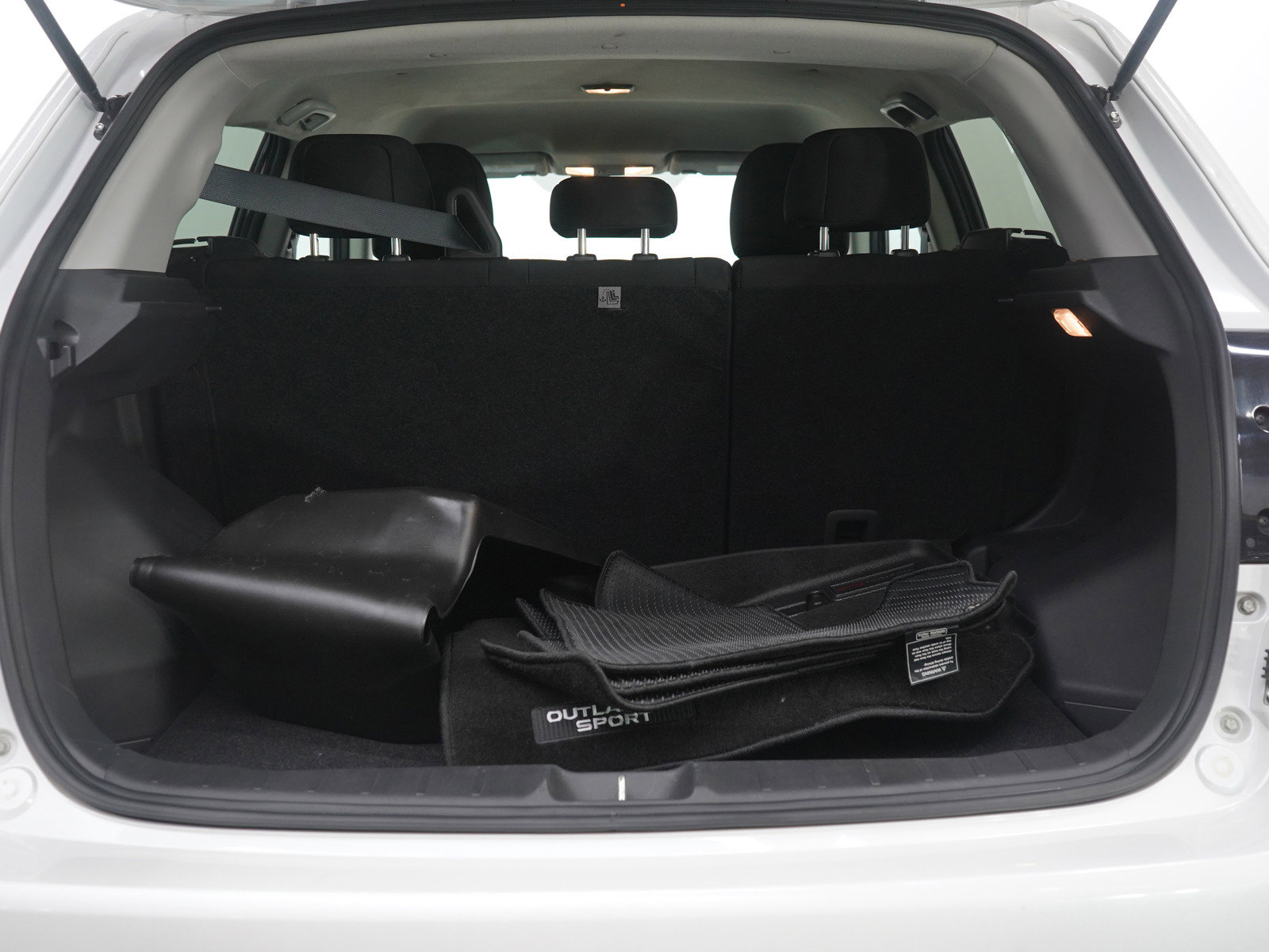 Used 2015 Mitsubishi Outlander Sport ES image 17