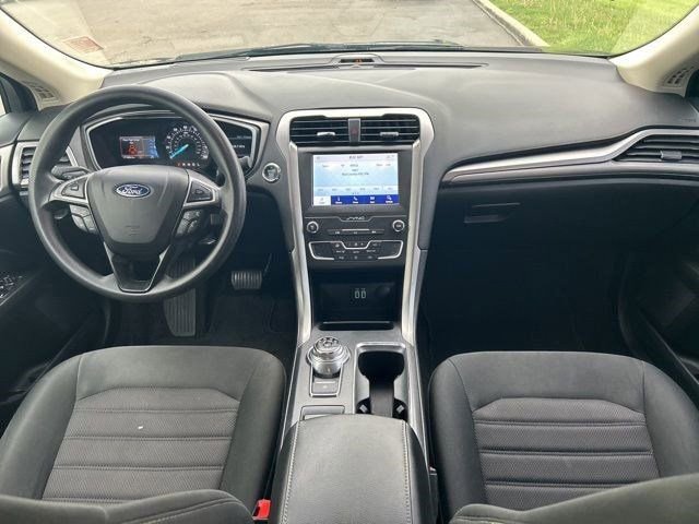 Used 2020 Ford Fusion SE FWD image 37