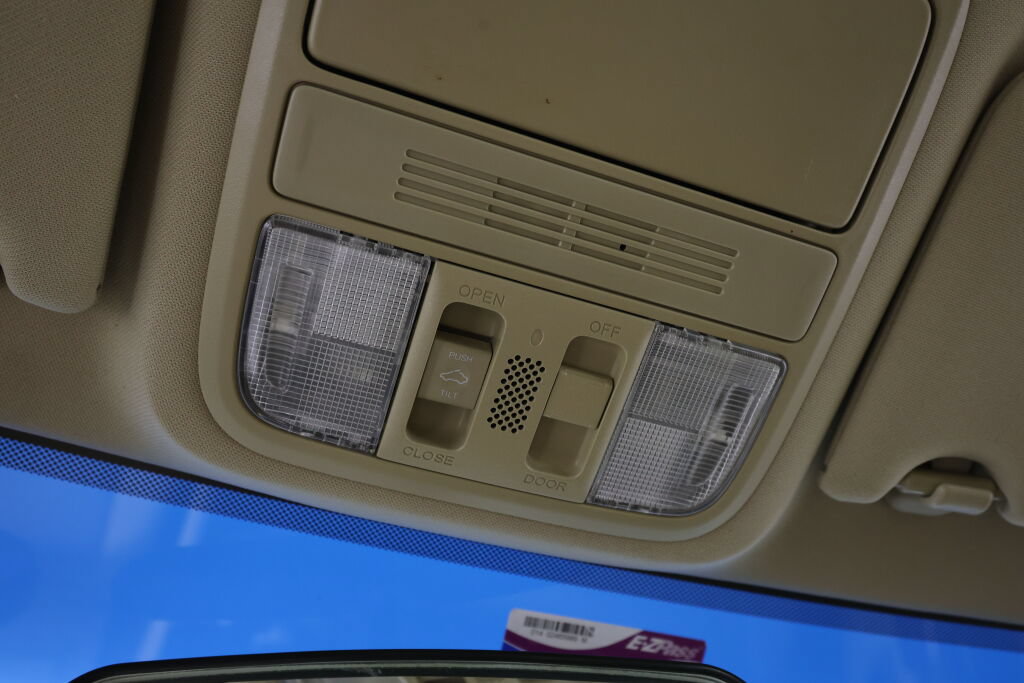 Used 2012 Honda Accord EX image 31