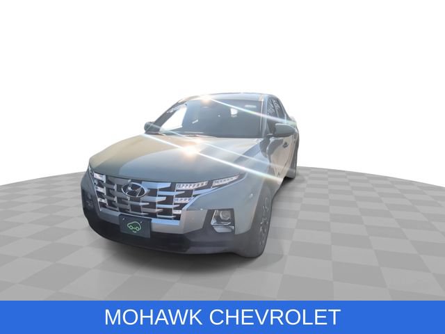 Used 2023 Hyundai Santa Cruz SE AWD/4WD image 3