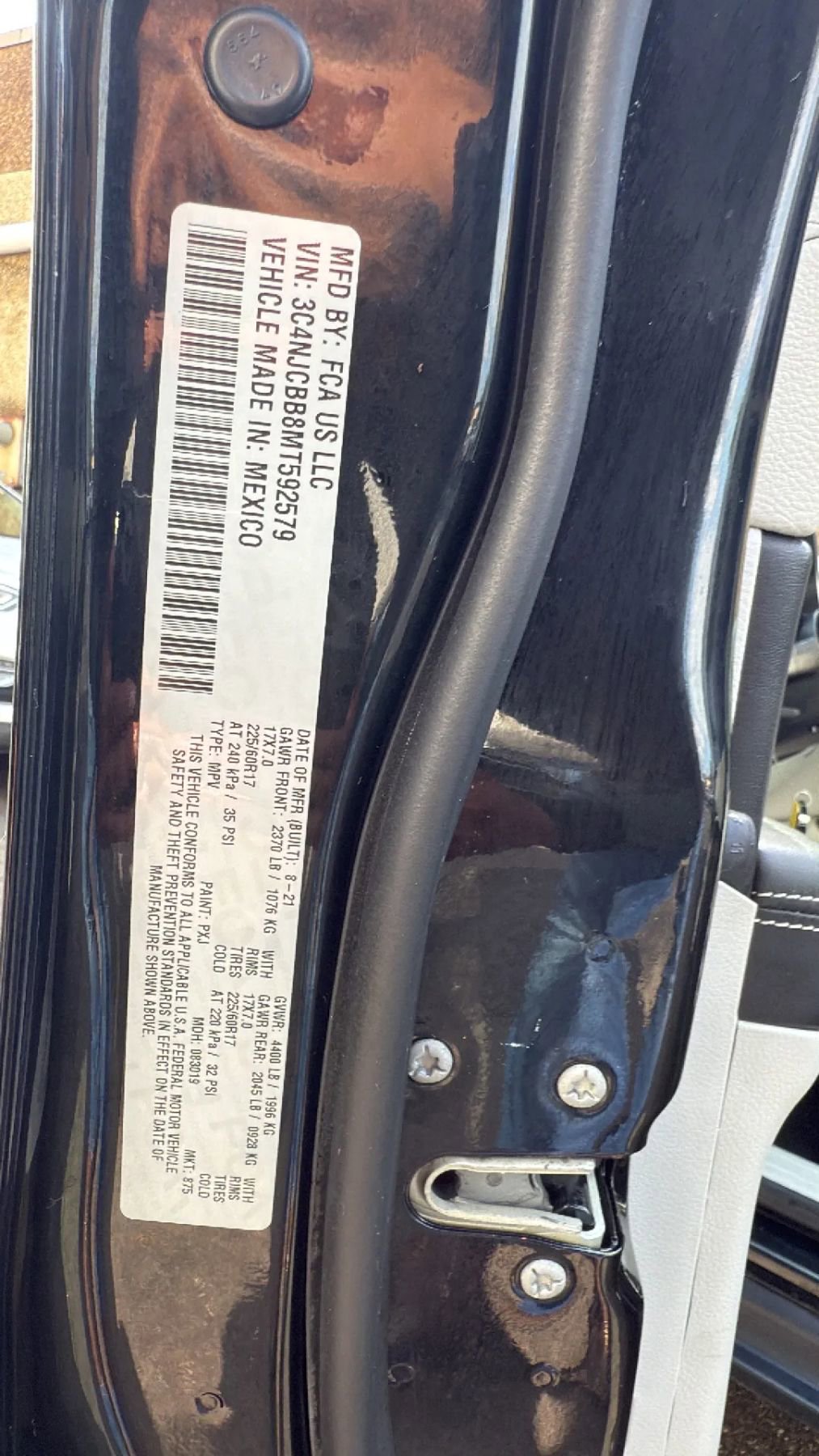 Used 2021 Jeep Compass Latitude image 32