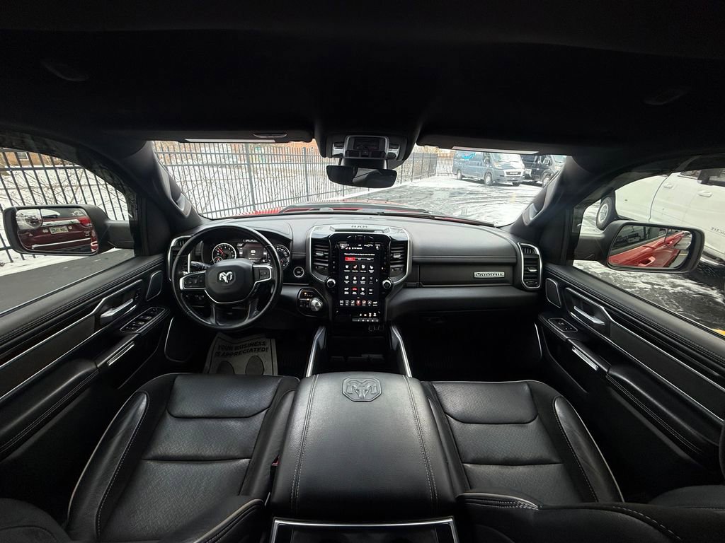 Used 2021 RAM 1500 Laramie w/ Night Edition image 11