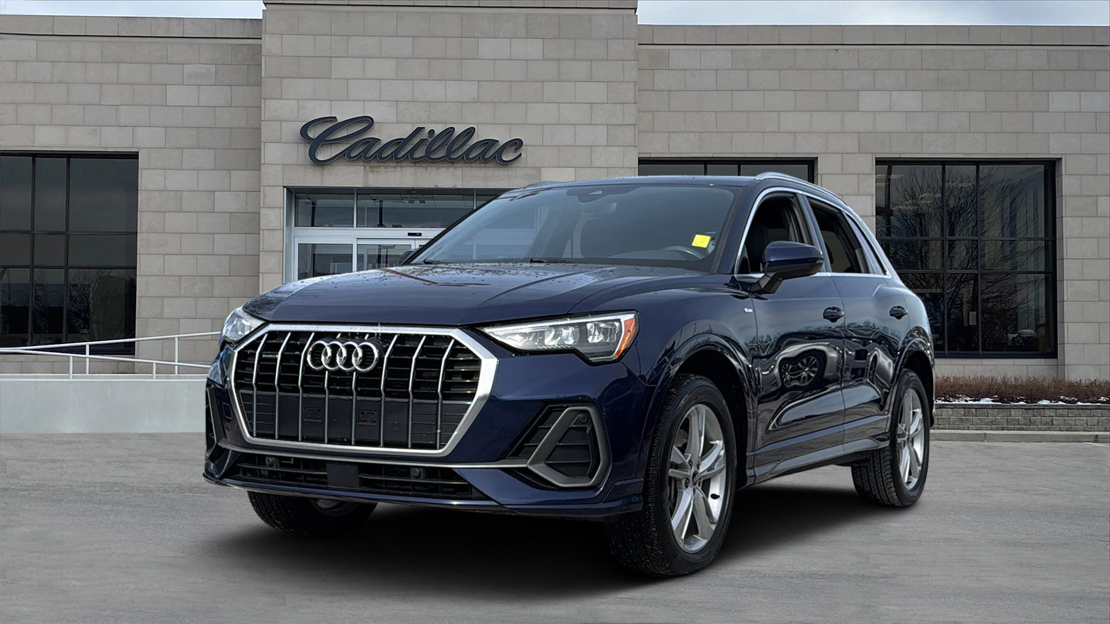 Used 2021 Audi Q3 2.0T Premium w/ Convenience Package image 5