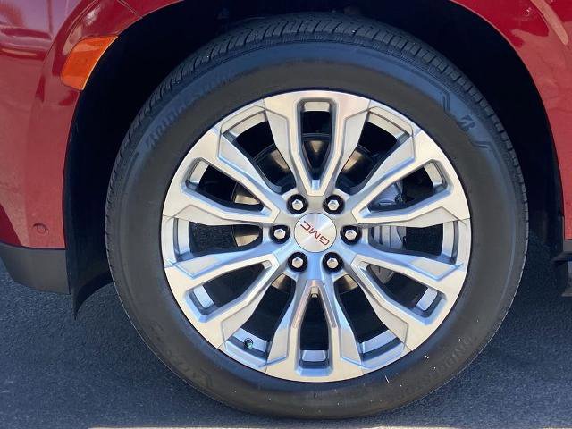 Used 2024 GMC Yukon Denali w/ Denali Reserve Package image 30